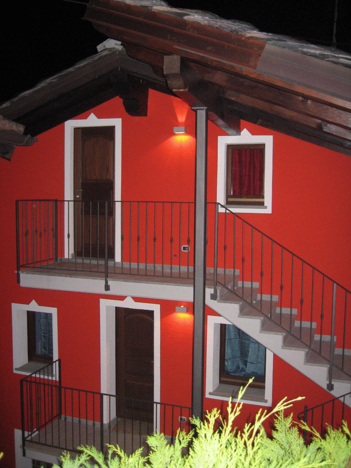 B&B La Maison D' Amelie Camere E Appartamenti Fenis Exterior photo